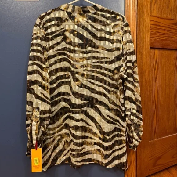 Ruby Rd. Top - Picture 2 of 3